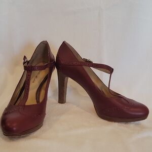 ANTONIO MELANI Burgundy Mary Jane Heels